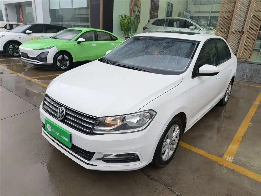 Volkswagen Santana 2016 1.6L Automatic Comfort Edition фото 2