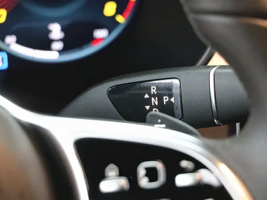 Mercedes-Benz GLC 2020 Facelift GLC 300 L 4MATIC Dynamic фото 17
