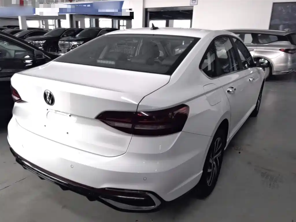 Volkswagen Lavida 2024 Model 1.5L Automatic Starlight 5 Million Edition фото 7