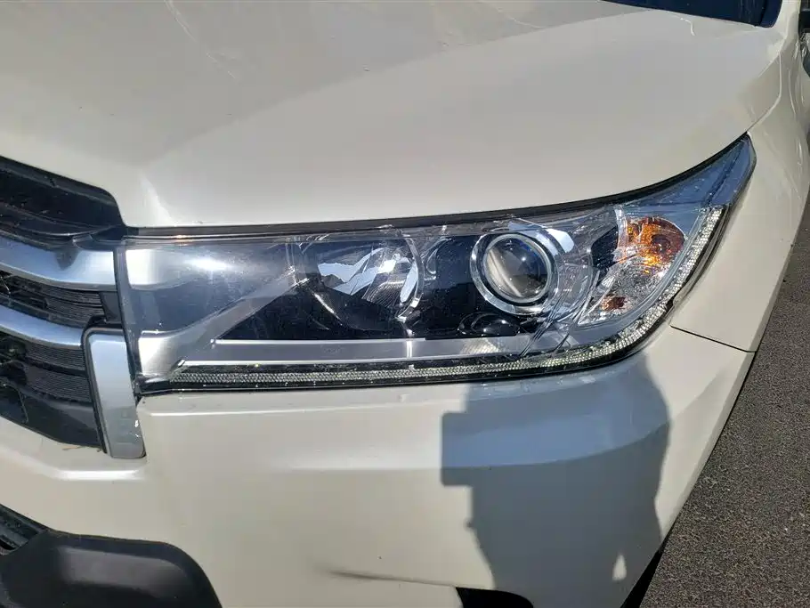 Toyota Highlander 2018 2.0T 4WD Premium 7-seater (China V) фото 5