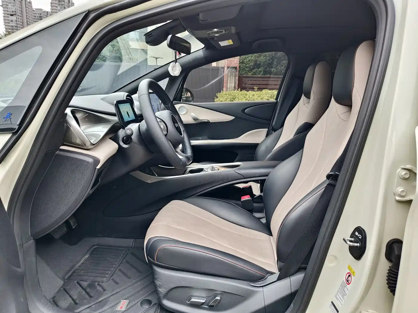 BYD Dolphin 2025 420km Fashion Edition фото 7