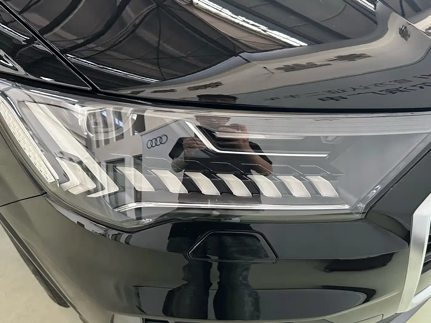 Audi Q7 2023 55 TFSI quattro S line Sport фото 15