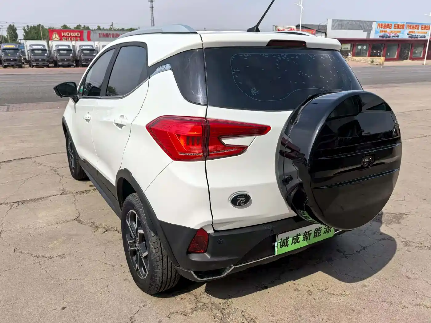 BYD Yuan Pro 2023 401KM Luxury фото 6