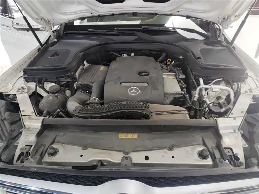 Mercedes-Benz GLC 2019 Facelift GLC 260 L 4MATIC Luxury фото 20