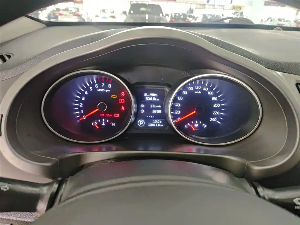 Kia Sportage 2015 2.0L Automatic 2WD GL фото 12