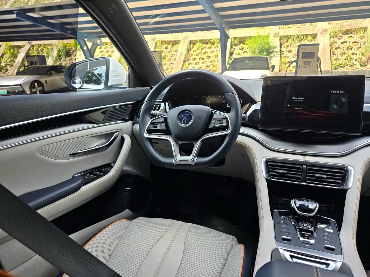 BYD Song PLUS PHEV 2021 DM-i 51KM Honor фото 6