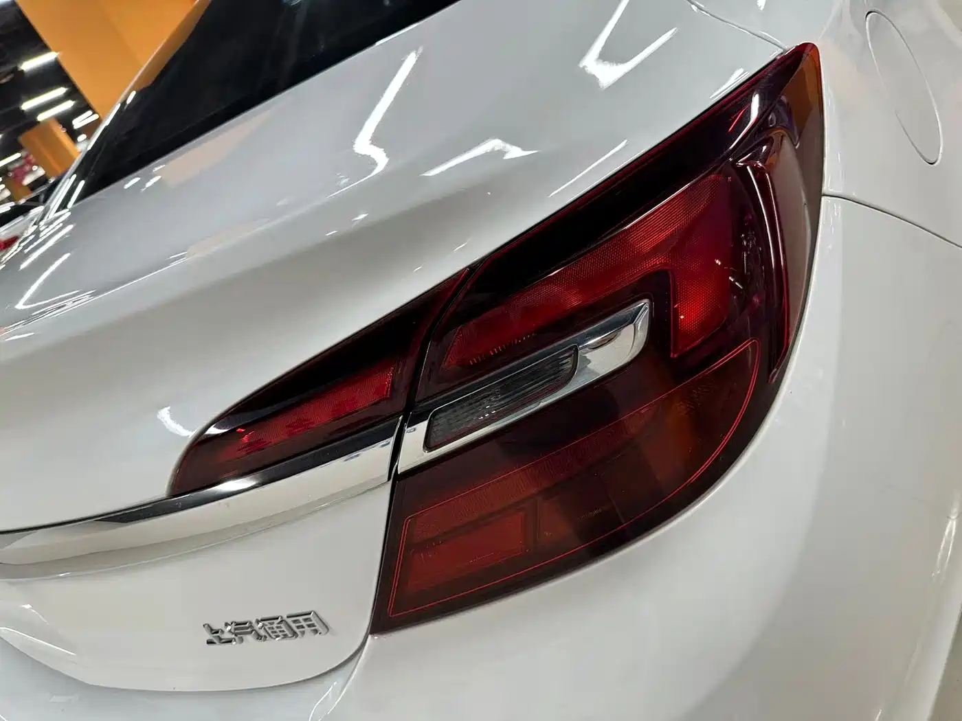 Buick Regal 2015 2.0L Leading Fashion Model фото 14