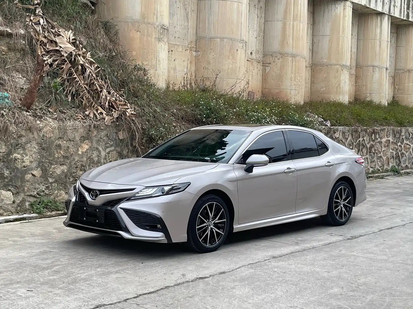 Toyota Camry 2021 2.0S Sporty Edition