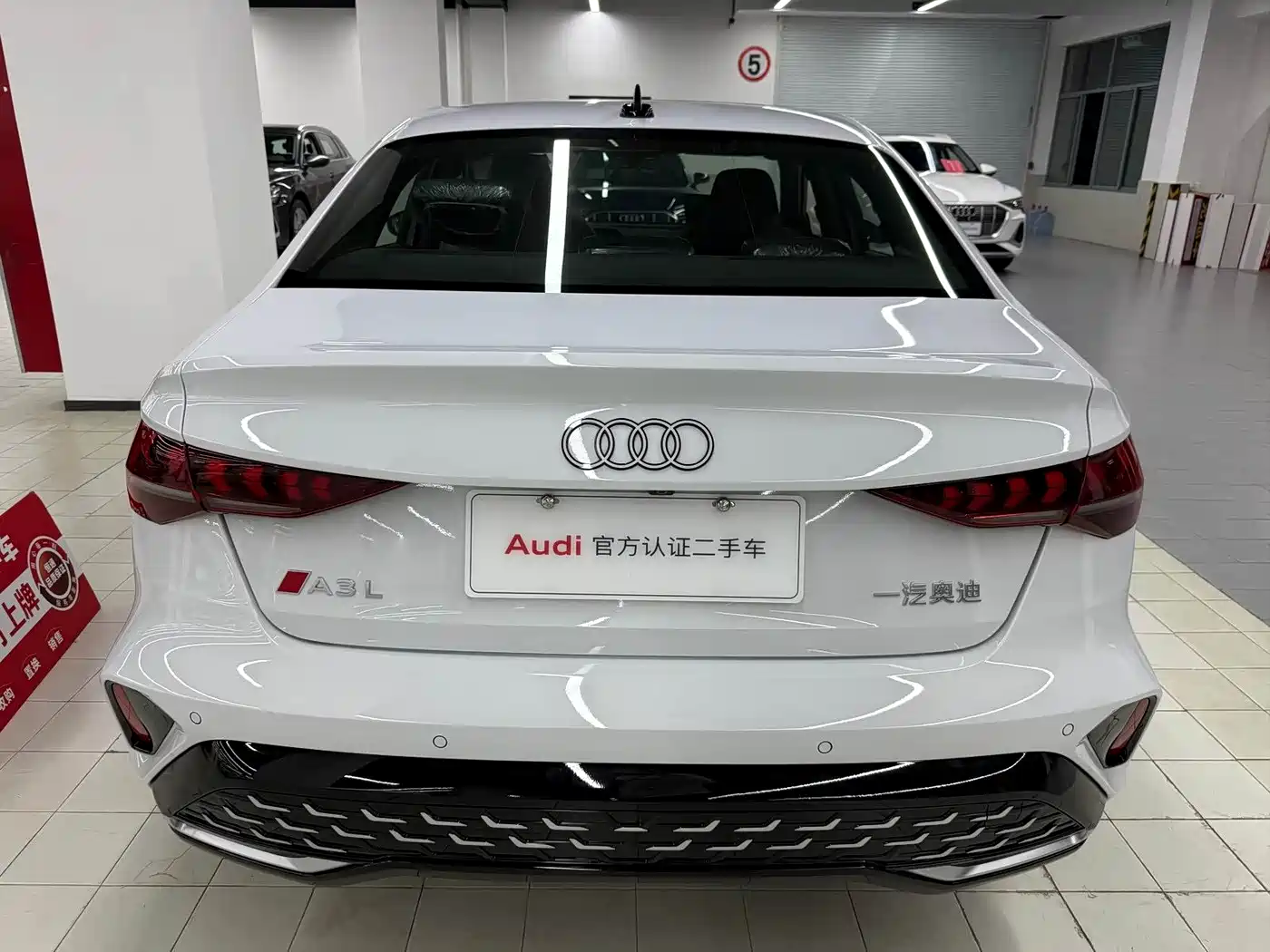 Audi A3 2025 A3L Limousine 35TFSI Flying Spur Premium + Luxury Selection Package фото 19