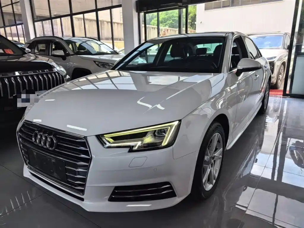Audi A4L 2018 30th Anniversary 40 TFSI Progressive