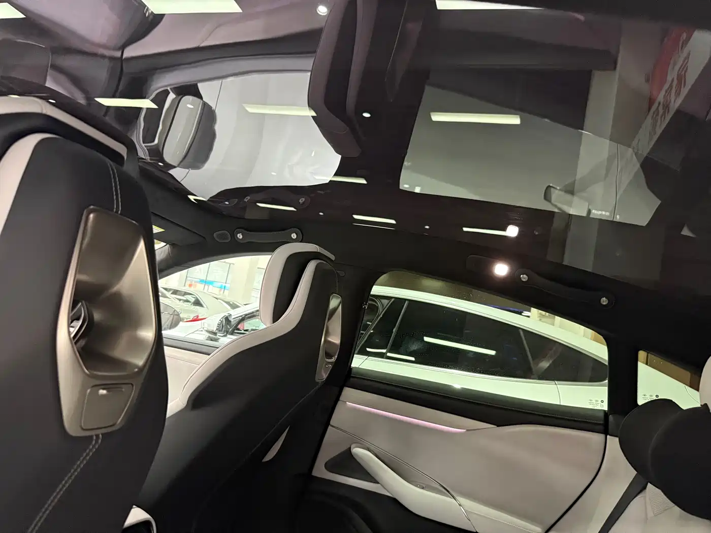Xiaomi Auto Xiaomi SU7 2024 AWD Extended Range Advanced Smart Driving Max Edition фото 17