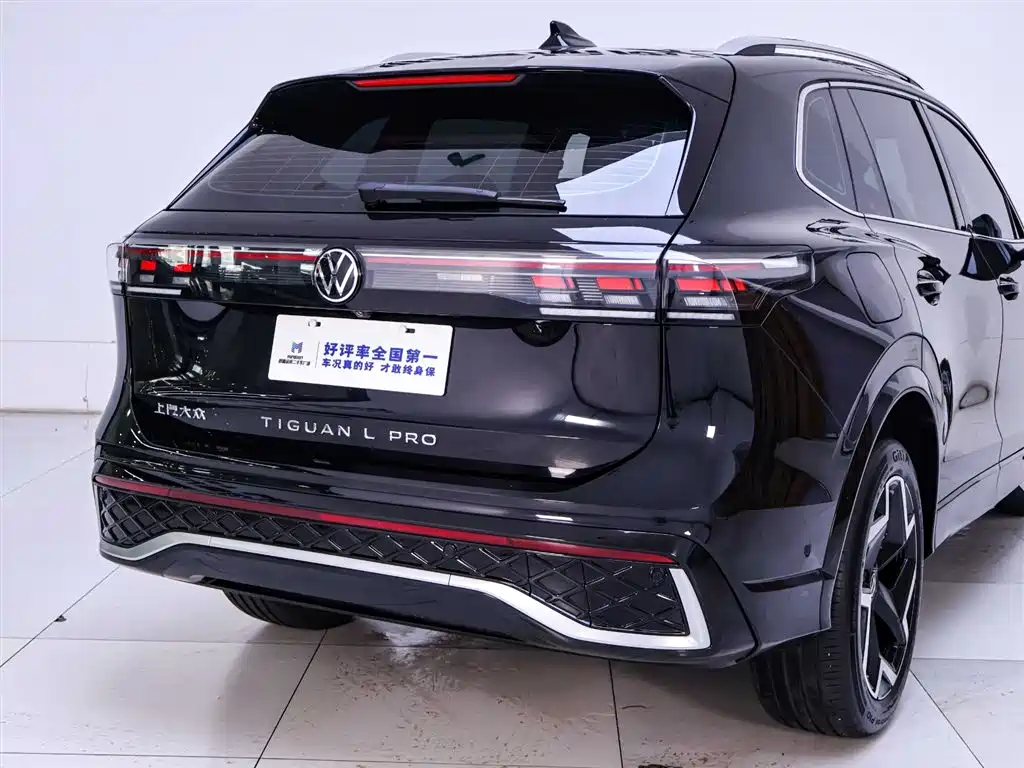 Volkswagen Tiguan L 2024 PRO 330TSI 2WD R-Line Smart Edition фото 8