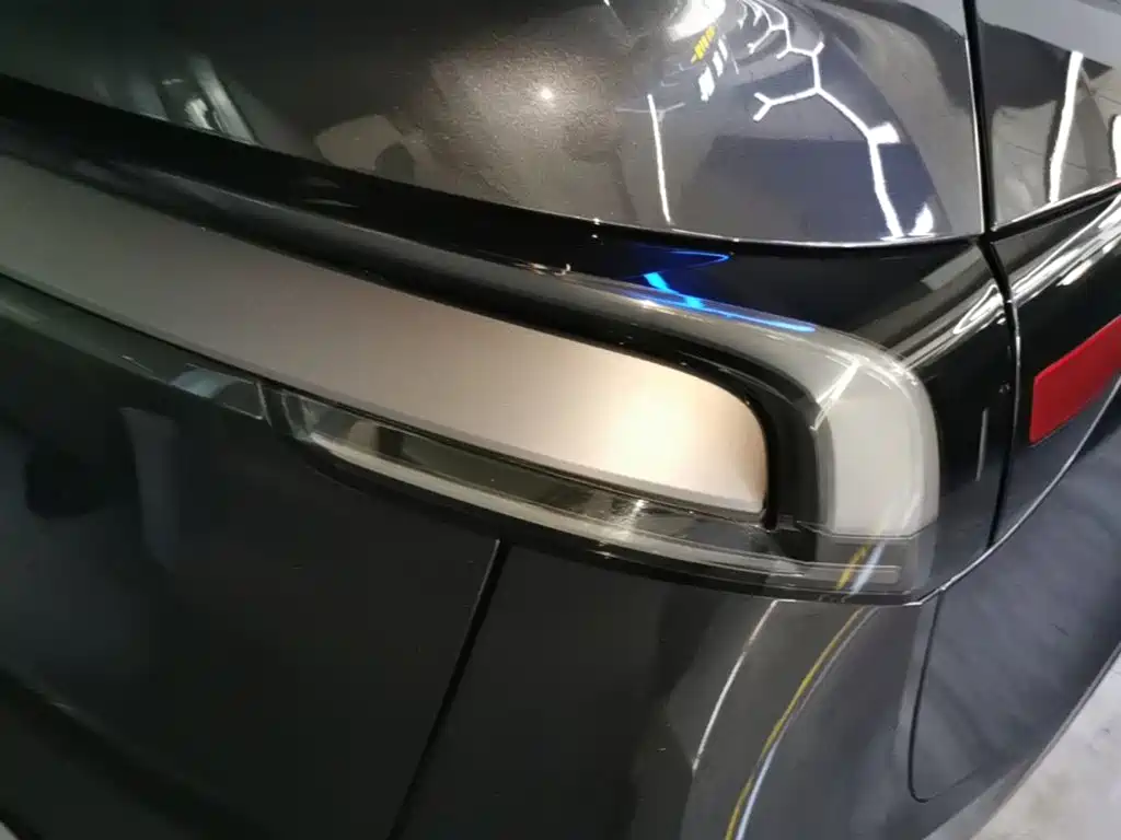 Фото 8 - Tesla Model Y