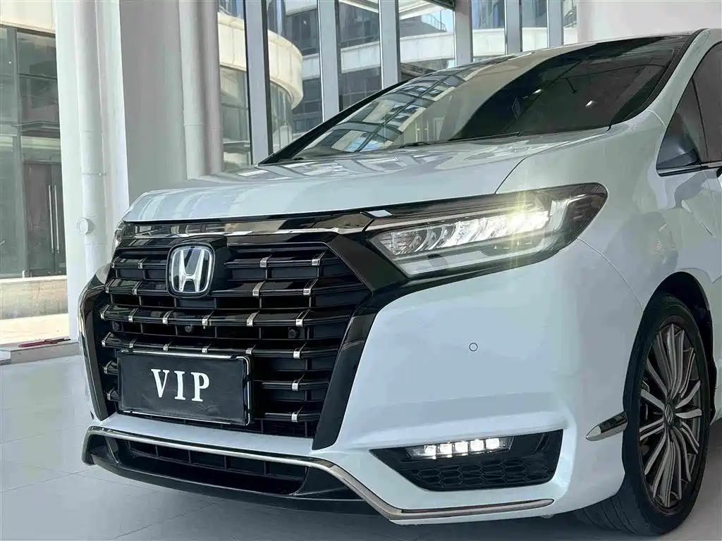 Honda Elysion 2024 2024 2.0L e:HEV Supreme Edition