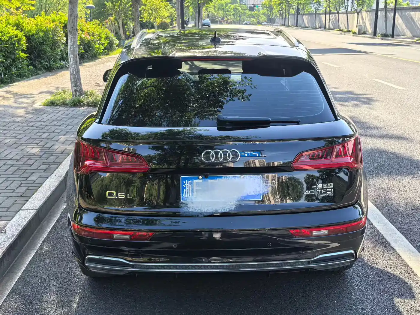Audi Q5L 2020 Facelift 40 TFSI Honor Progressive фото 3