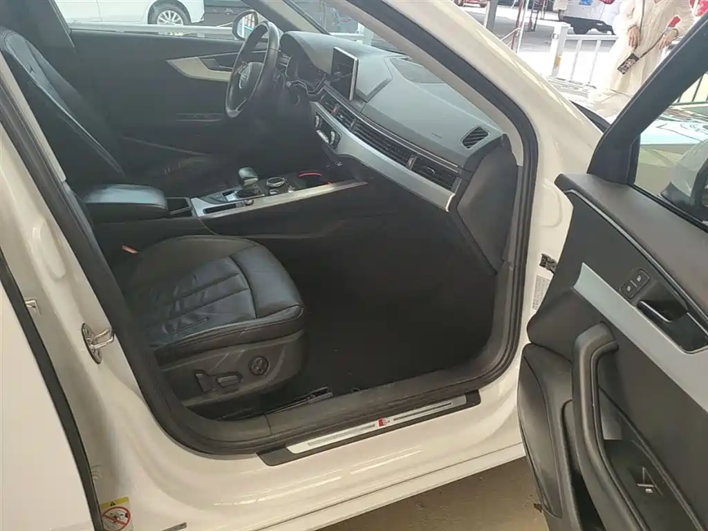 Audi A4L 2019 40 TFSI Fashion (China V) фото 25