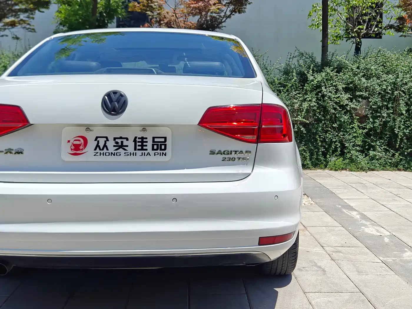 Volkswagen Sagitar 2015 230TSI Automatic Luxury фото 27