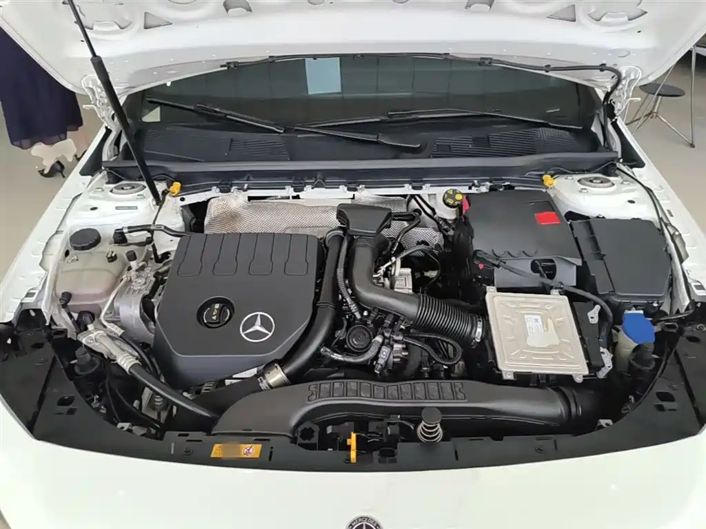 Mercedes-Benz A-Class 2020 Facelift A 200 L Sport Sedan Fashion фото 20