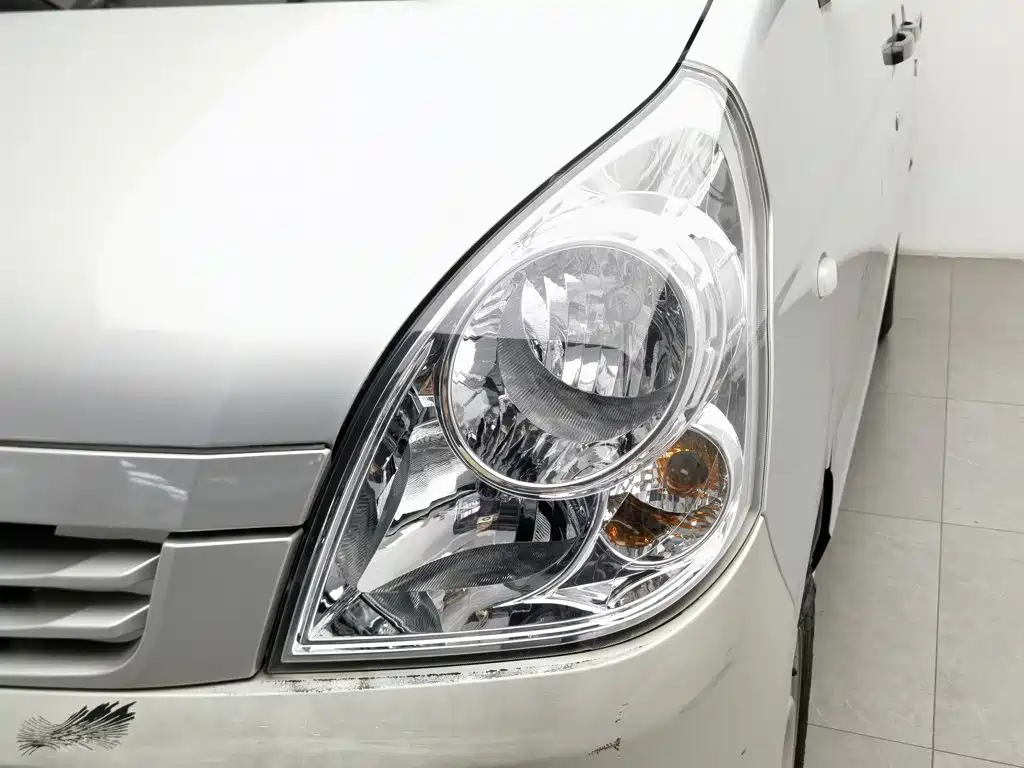 Wuling Motors Wuling Rongguang S 2022 2022 1.2L Basic Enclosed Van 5-seater LSI