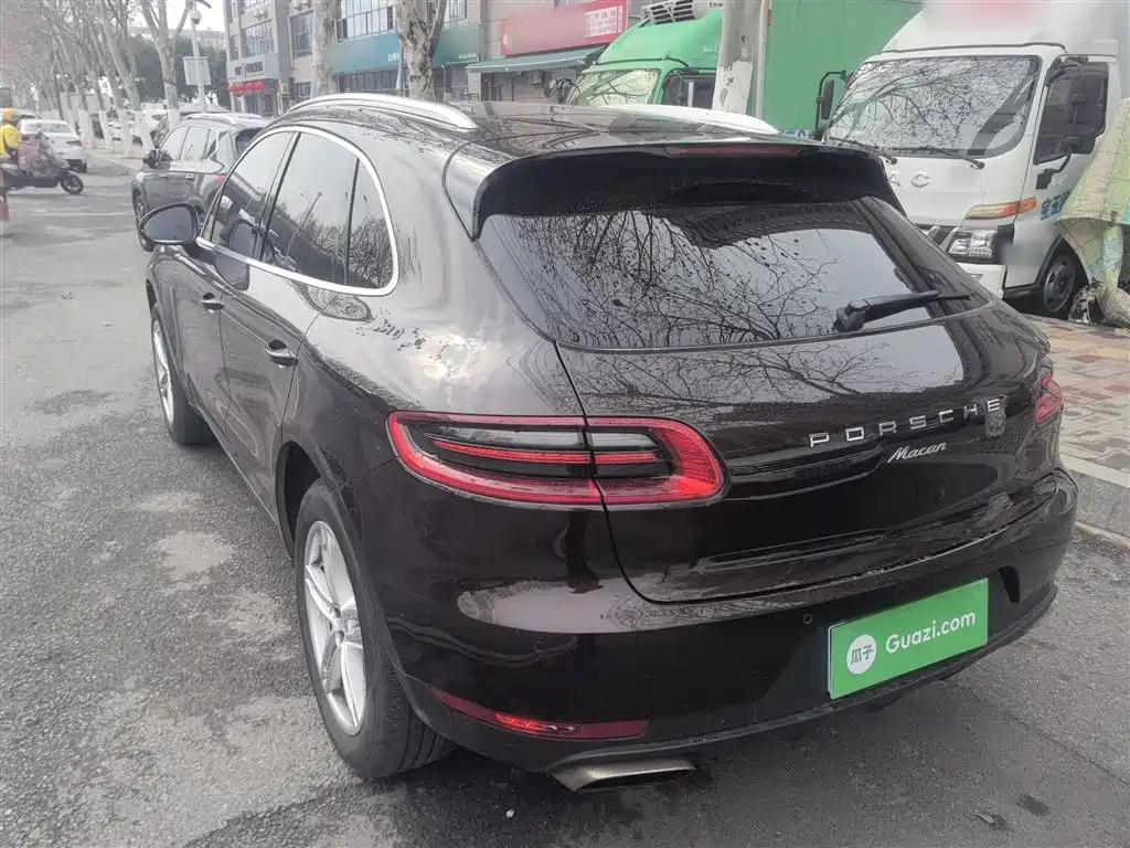 Porsche Macan 2017 Macan 2.0T фото 23