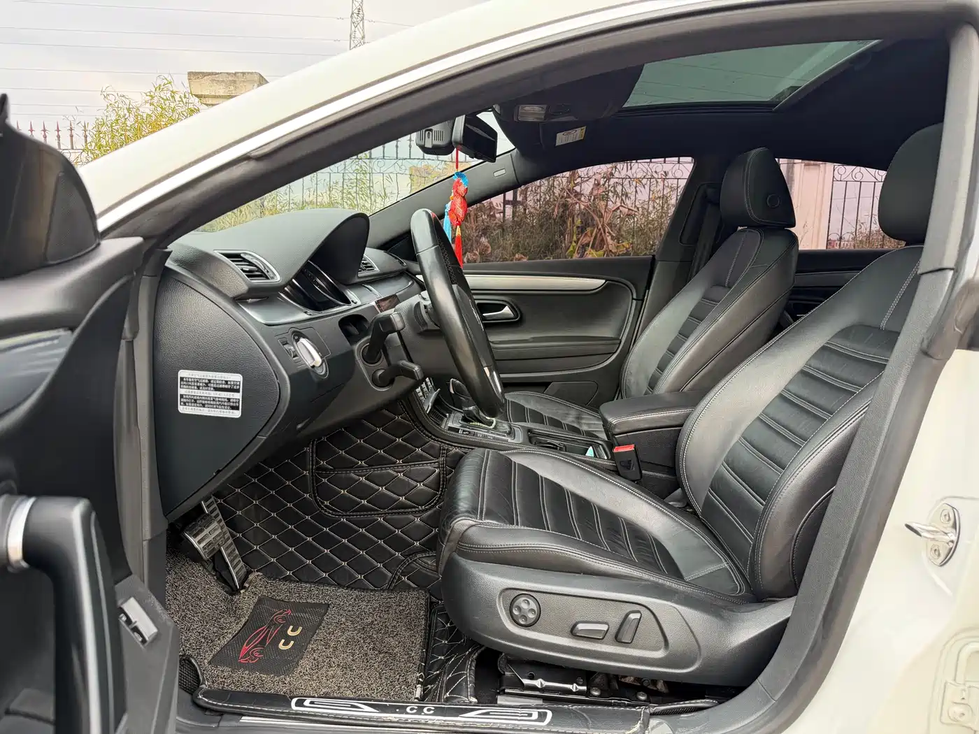 Volkswagen FAW-Volkswagen CC 2015 1.8TSI Premium фото 8
