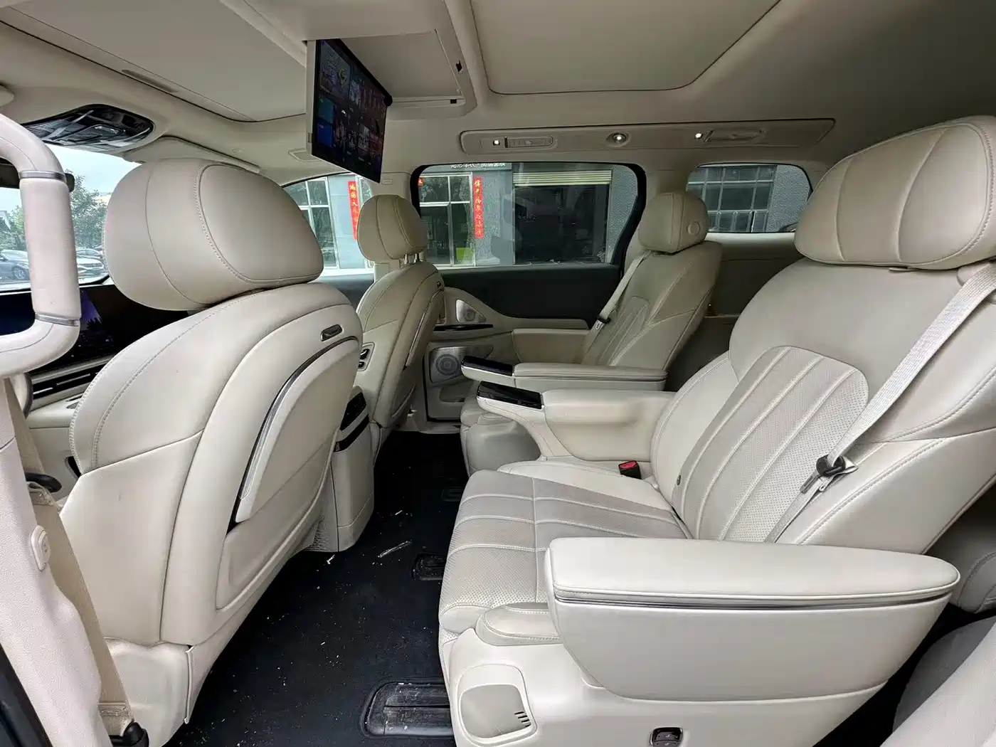 Voyah Auto Voyah Dreamer 2025 PHEV 4WD Kunpeng Premium Edition фото 8