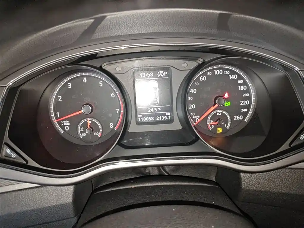 Volkswagen Passat 2017 330TSI DSG Prestige фото 12