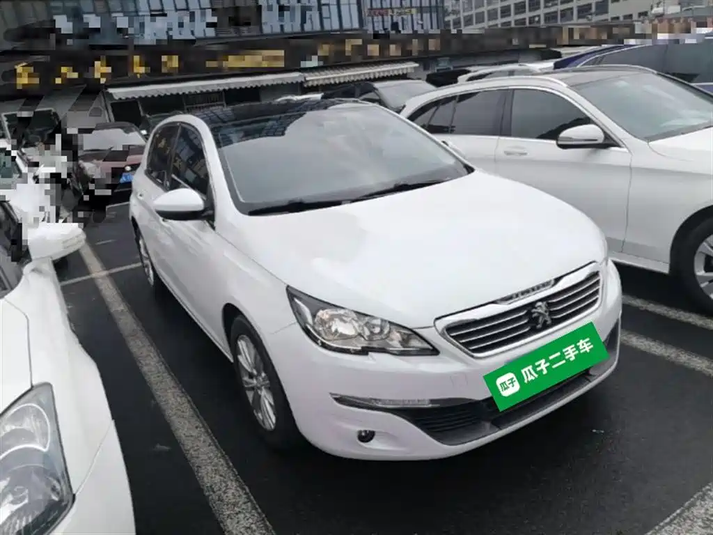 Peugeot 308S 2015 1.2T Auto Dynamic Edition фото 22