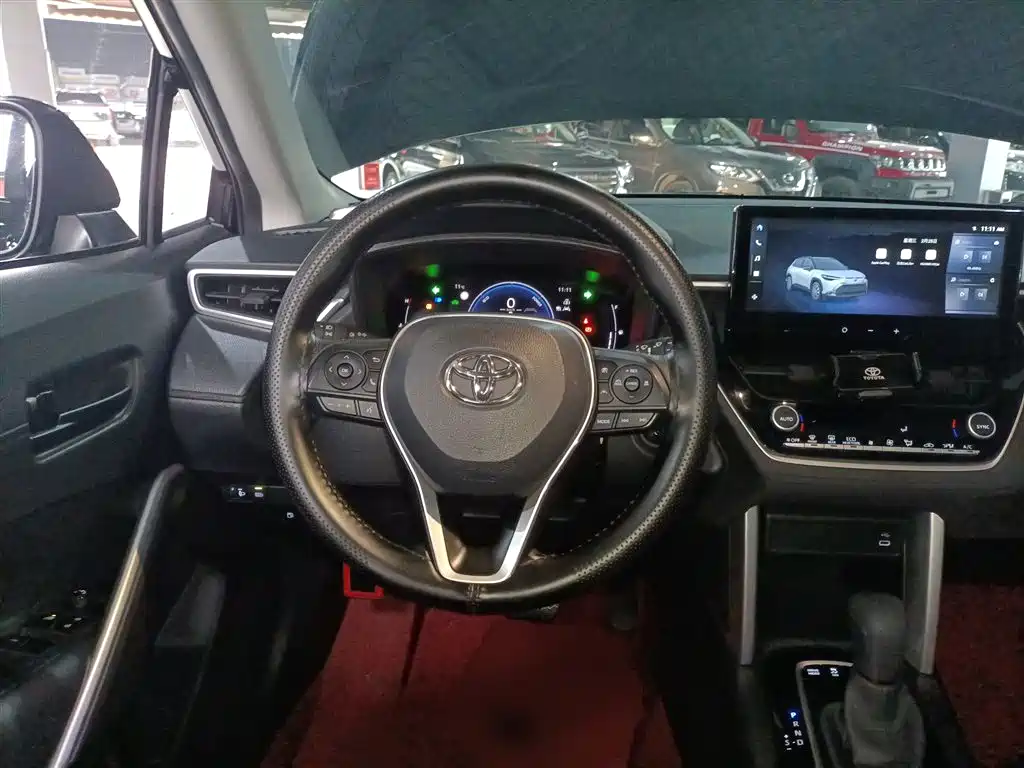 Toyota Frontlander 2024 2.0L Smart Hybrid Dual Engine Leading Edition фото 7