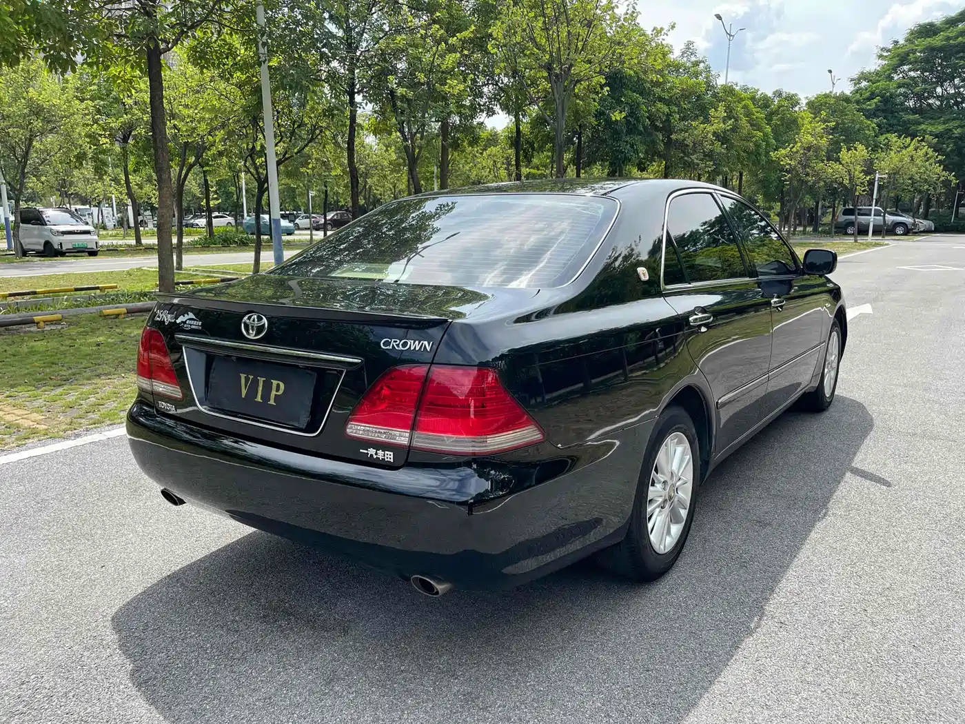 Toyota Crown 2009 2.5L Royal Special Navigation Edition фото 6