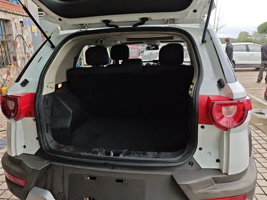 BEIJING OFF-ROAD BJ20