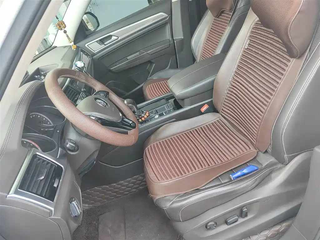 Volkswagen Teramont 2019 330TSI 2WD Luxury China VI фото 8