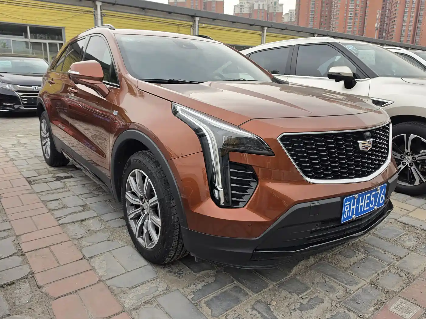 Cadillac XT4 2018 28T 4WD Leading Sport Edition фото 3