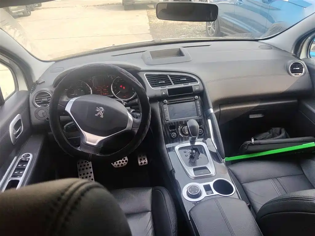 Peugeot 3008 2015 1.6THP Automatic Trend Edition фото 6