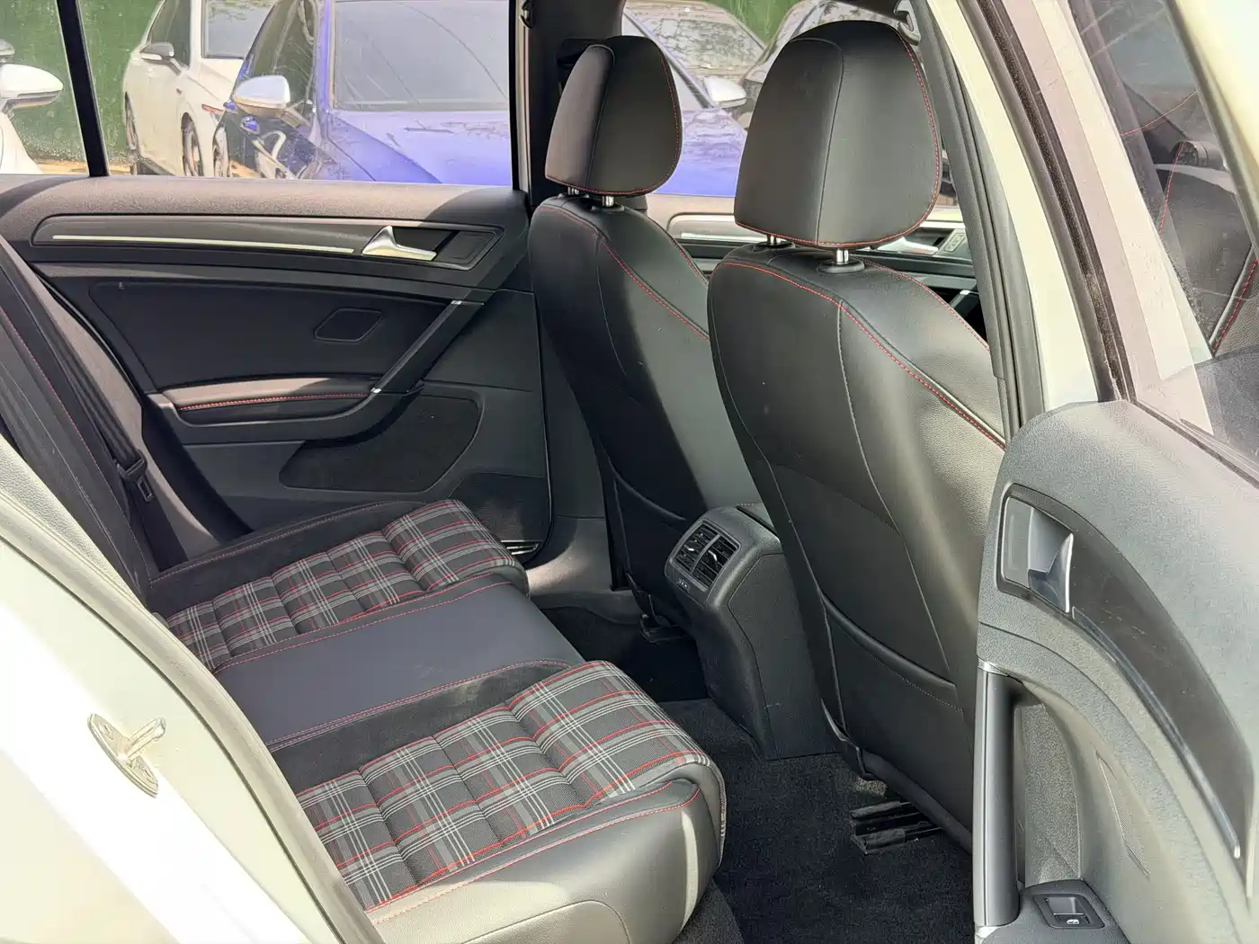 Volkswagen Golf GTI 2018 2.0TSI GTI фото 14