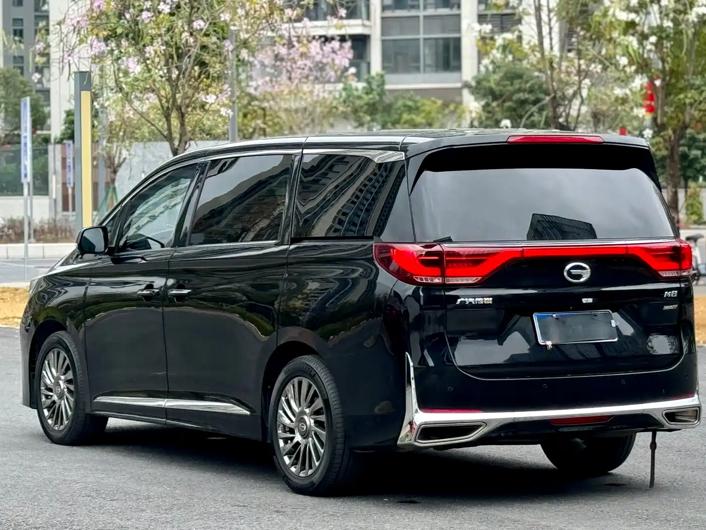 GAC Trumpchi Trumpchi M8 2021 Leading Show Series 390T Ultimate Edition фото 4