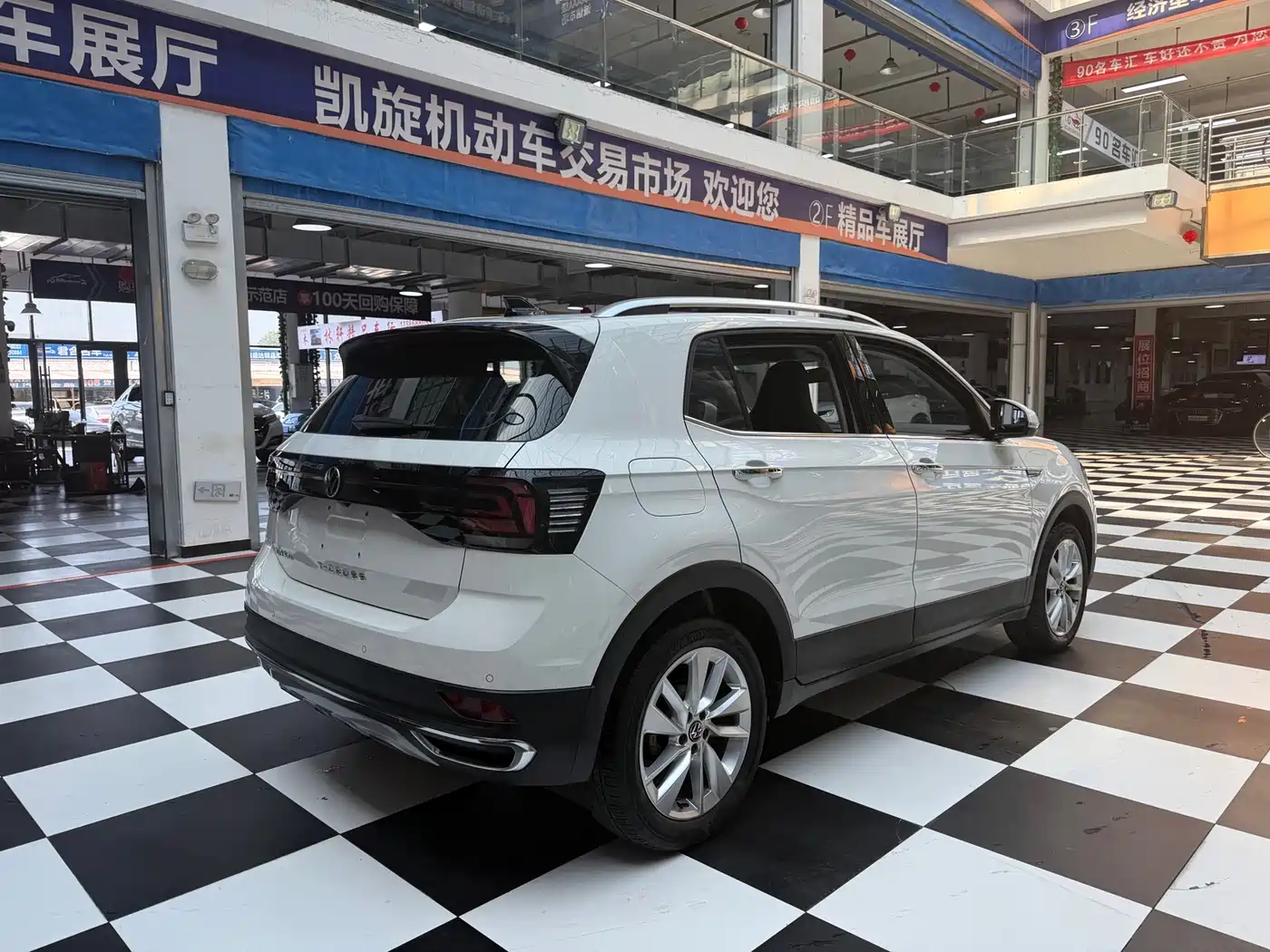 Volkswagen T-Cross, миниатюра 6