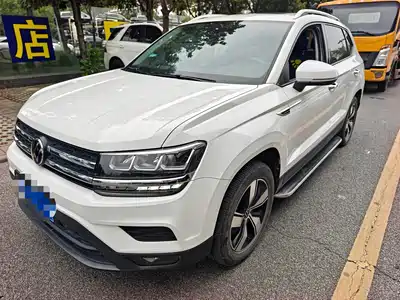 Volkswagen Tharu