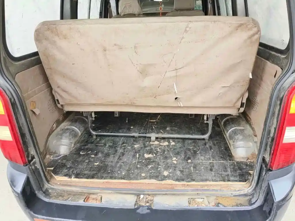 Dongfeng Xiaokang K17 2010 2009 1.0L Base Model AF10-06