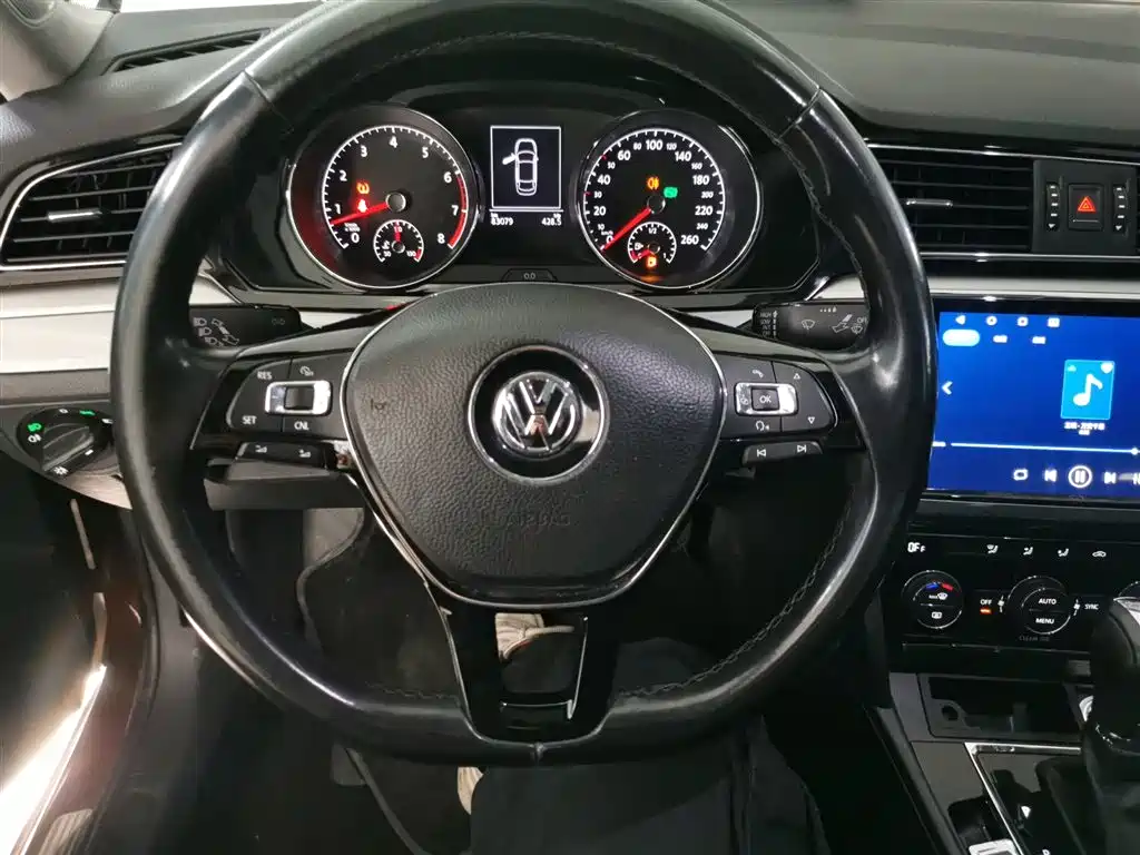 Volkswagen Lamando 2015 280TSI DSG Comfort фото 7