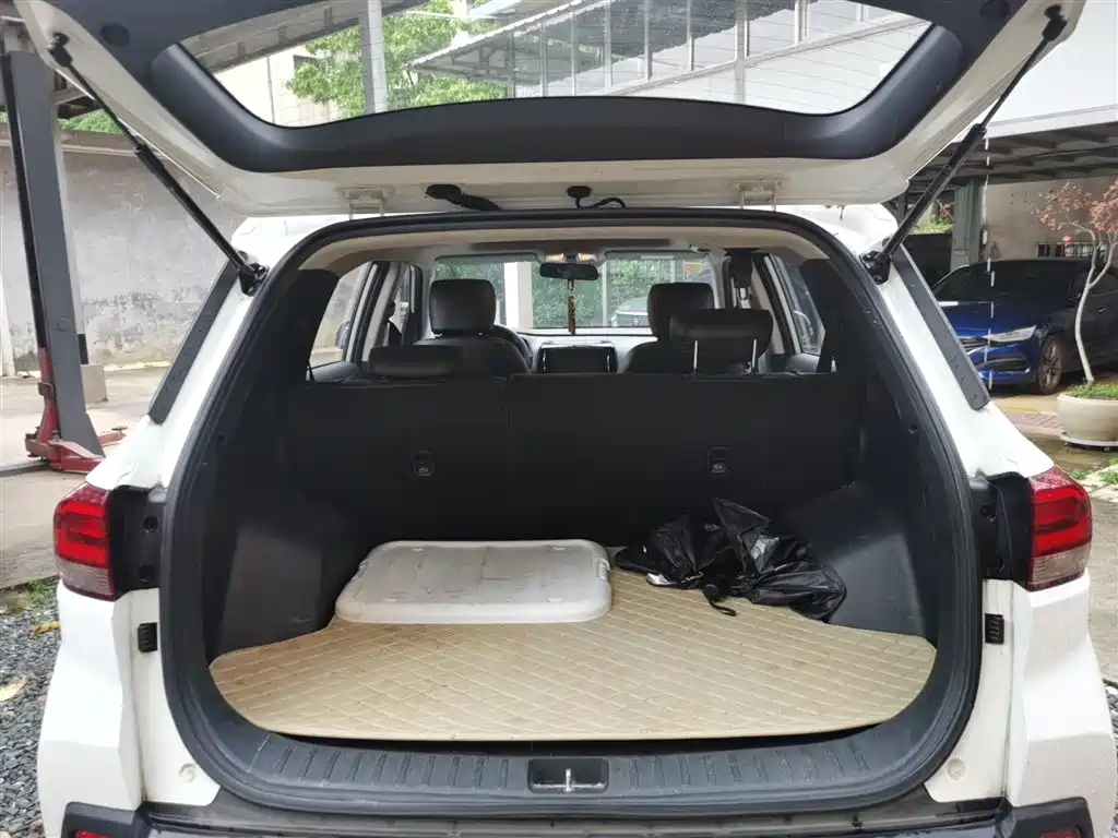Hyundai Beijing Hyundai ix35 2019 2.0L Automatic 2WD Zhiyong·Smooth Enjoy China VI фото 18