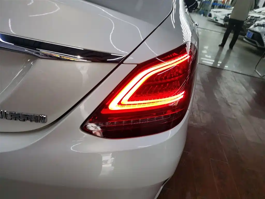 Mercedes-Benz C-Class 2020 C 200 L Fashion Sport фото 19