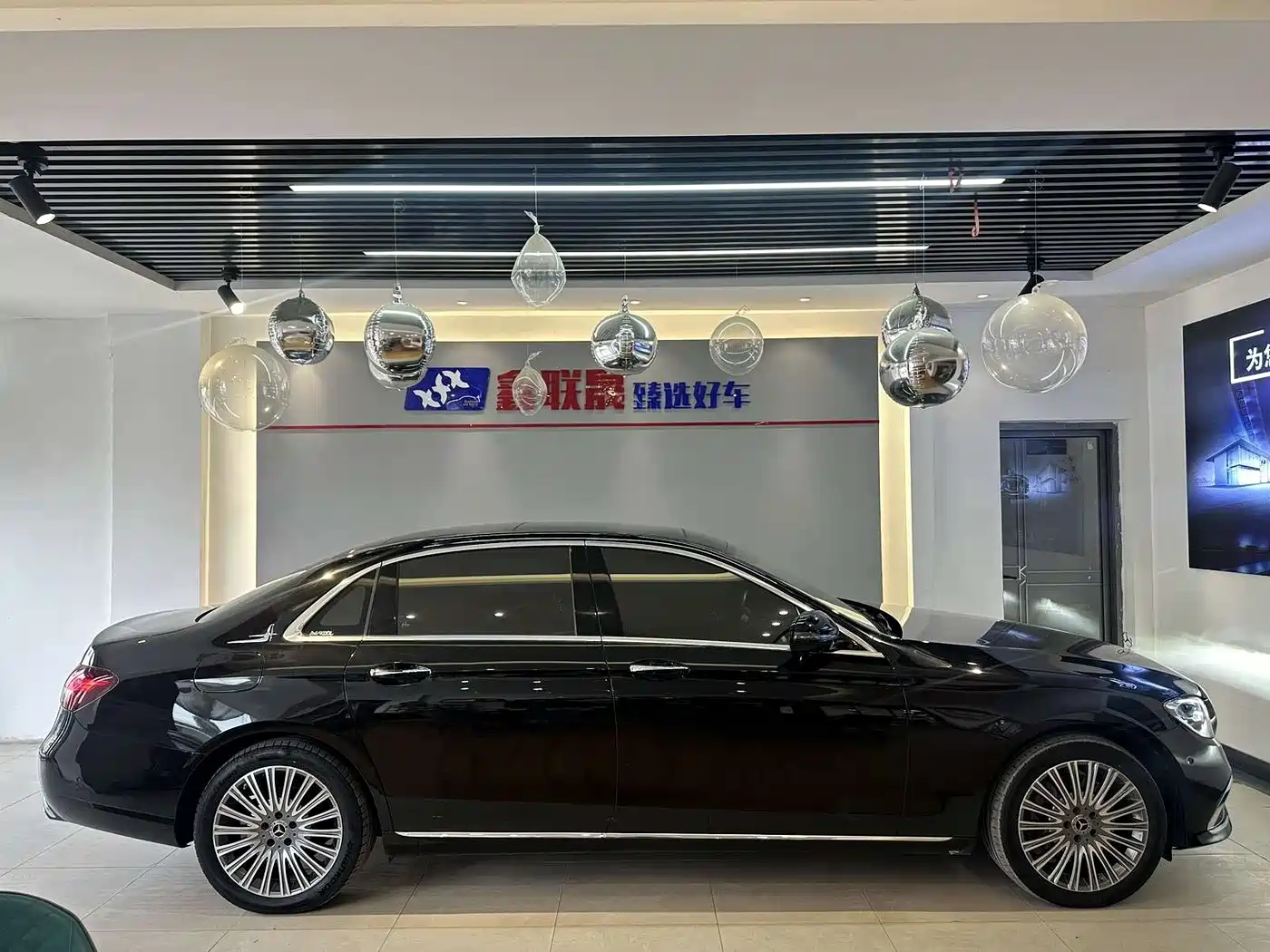 Mercedes-Benz E-Class 2022 Facelift III E 300 L Luxury фото 4