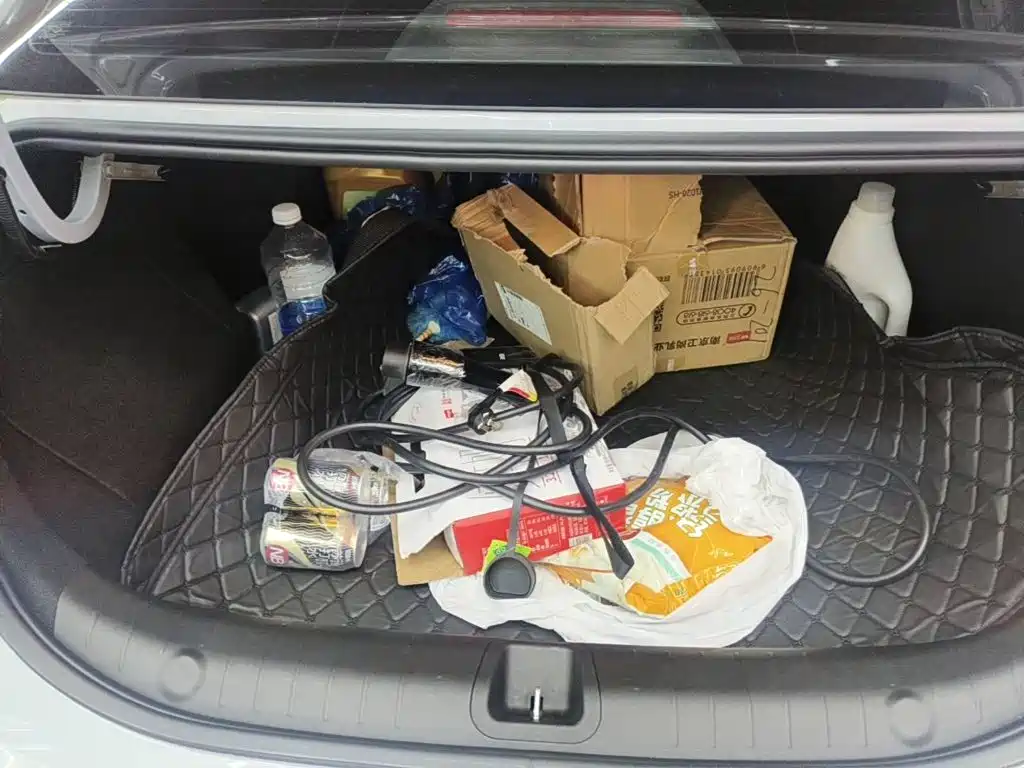 Geely Emgrand L HiP 2022 2022 1.5TD-DHT Pro 100KM Super Rui