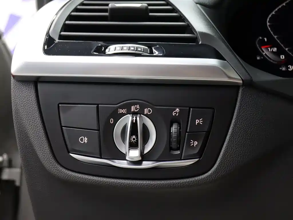 BMW X3 M 2021 X3 M фото 28