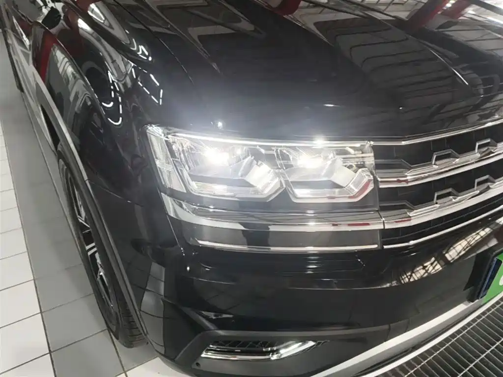 Volkswagen Teramont 2020 380TSI 4WD Luxury Edition China VI фото 13