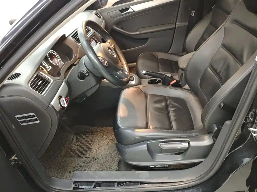 Volkswagen Sagitar 2014 Facelift 1.4TSI Automatic Luxury фото 11