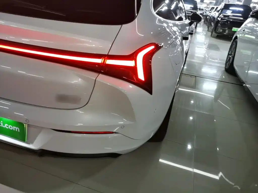 Nezha Auto Nezha S Shooting Brake 2025 2024 Model Range Extender 300 Standard