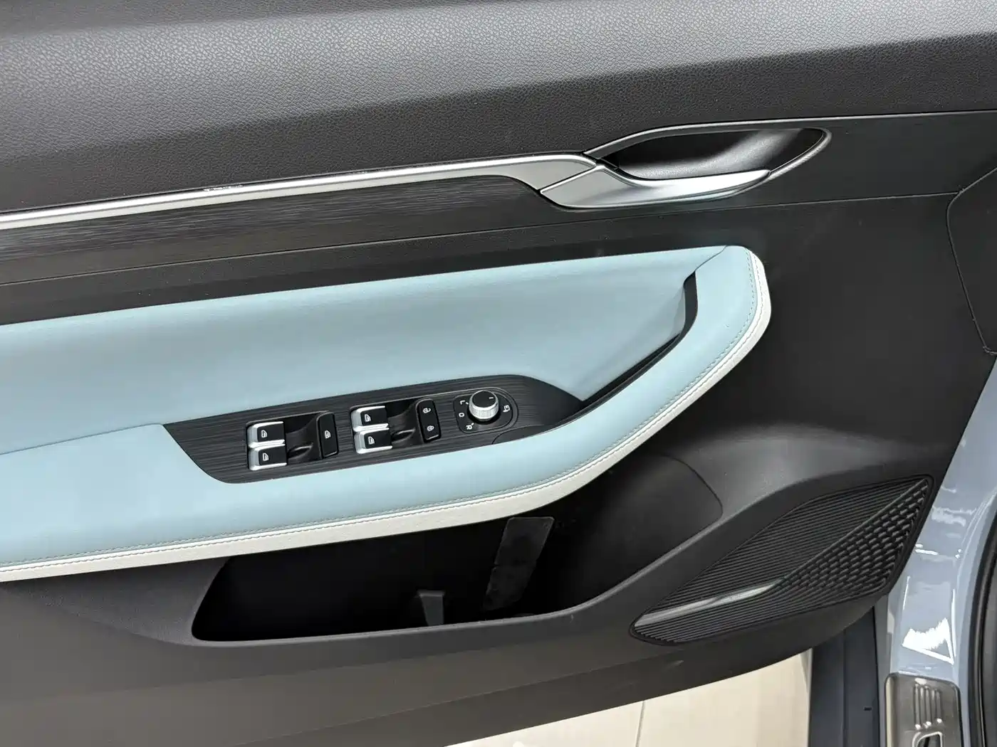 Geely Emgrand S 2023 2022 1.4T CVT Crossover Player