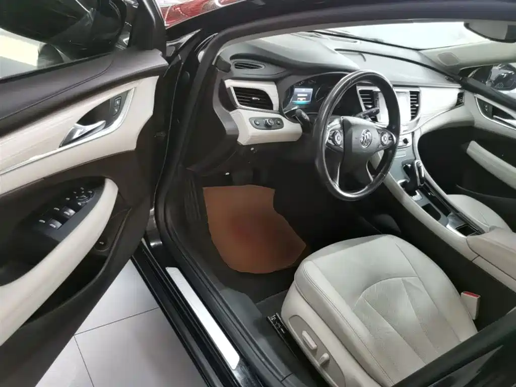 Buick LaCrosse 2018 Model 30H Elite Edition фото 16